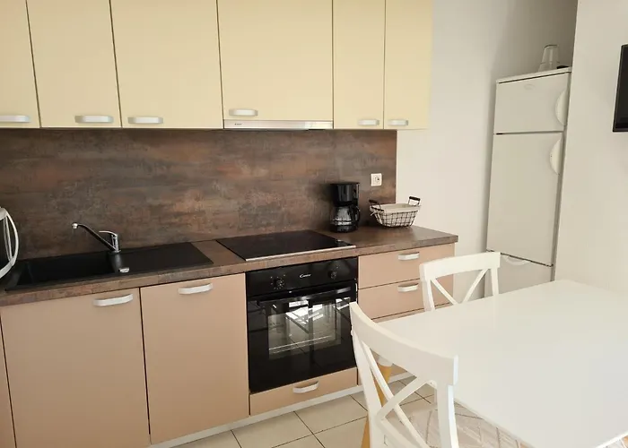 Appartamento Linda Palit